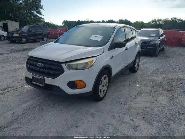 1FMCU0F70HUA80566 2017 FORD ESCAPE - Image 2