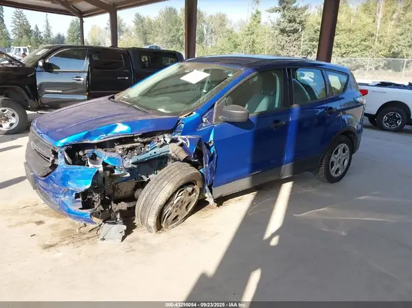 1FMCU0F70HUA95102 2017 FORD ESCAPE - Image 2