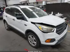 1FMCU0F70HUB05272 2017 FORD ESCAPE