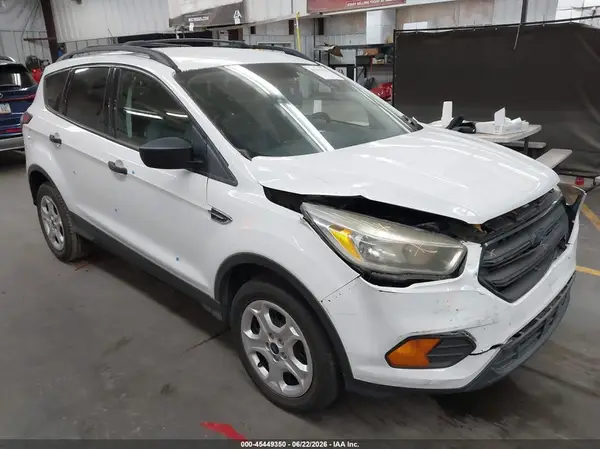 1FMCU0F70HUB05272 2017 FORD ESCAPE - Image 1