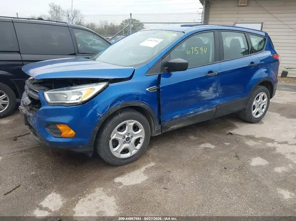 1FMCU0F70HUB13193 2017 FORD ESCAPE - Image 2