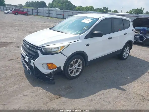 1FMCU0F70HUB43004 2017 FORD ESCAPE - Image 2