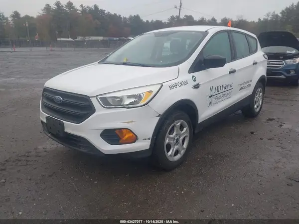 1FMCU0F70HUB70963 2017 FORD ESCAPE - Image 2