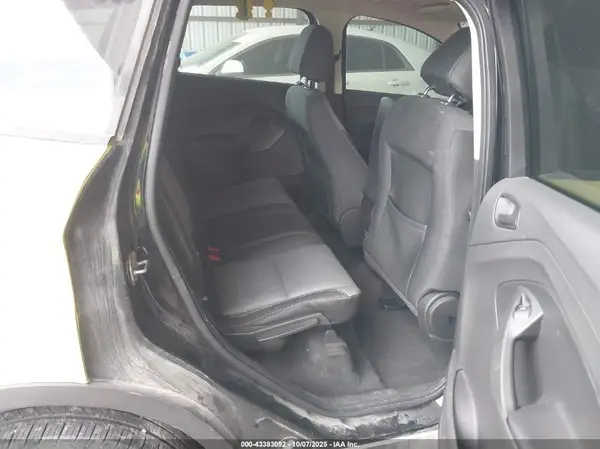1FMCU0F70HUC49310 2017 FORD ESCAPE - Image 8