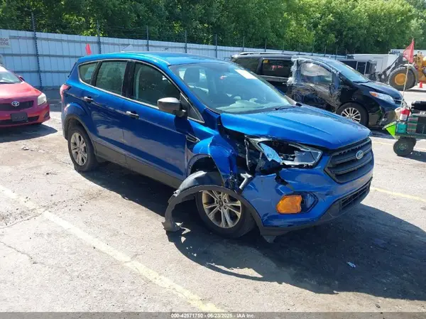 1FMCU0F70HUD09294 2017 FORD ESCAPE - Image 1