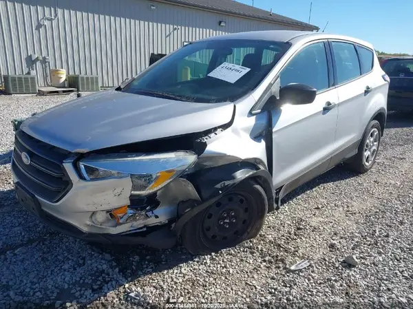 1FMCU0F70HUD57720 2017 FORD ESCAPE - Image 2
