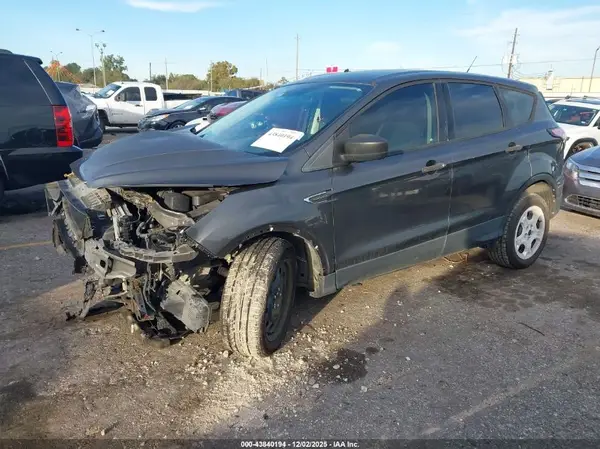 1FMCU0F70HUD84514 2017 FORD ESCAPE - Image 2
