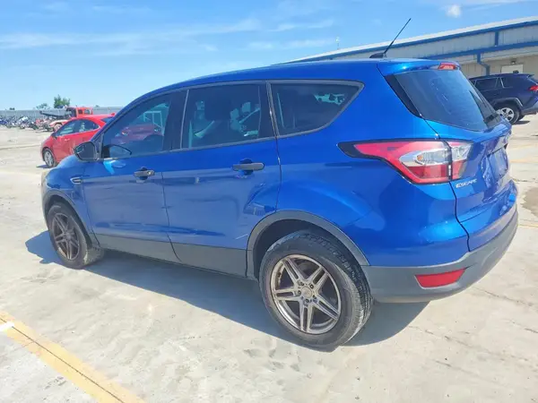 1FMCU0F70HUE14465 2017 FORD ESCAPE - Image 2