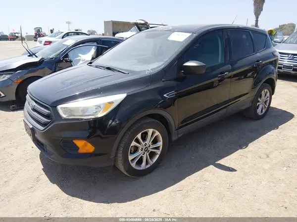 1FMCU0F70HUE24090 2017 FORD ESCAPE - Image 2