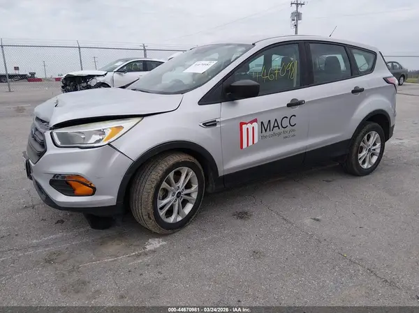 1FMCU0F70HUE38426 2017 FORD ESCAPE - Image 2