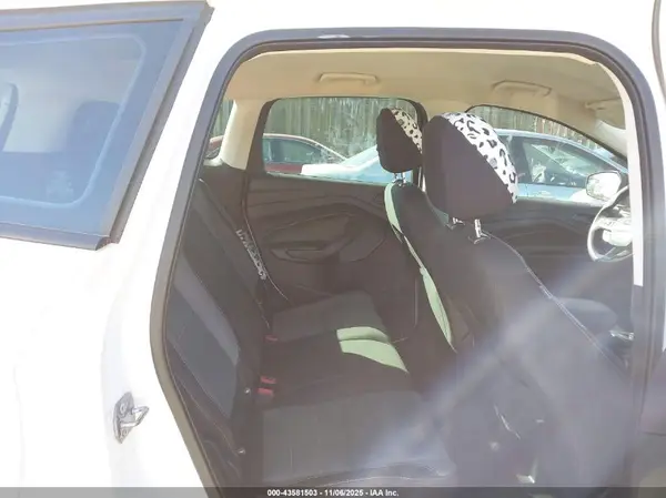 1FMCU0F70HUF00116 2017 FORD ESCAPE - Image 8