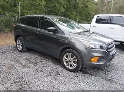 1FMCU0F70JUA16257 2018 FORD ESCAPE