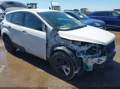 1FMCU0F70JUA22253 2018 FORD ESCAPE
