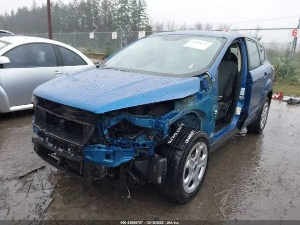 1FMCU0F70JUA31759 2018 FORD ESCAPE - Image 2