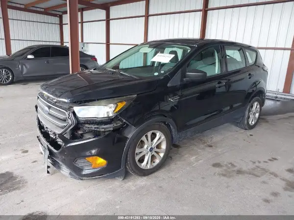1FMCU0F70JUA35889 2018 FORD ESCAPE - Image 2