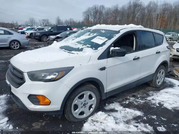 1FMCU0F70JUA36413 2018 FORD ESCAPE - Image 2
