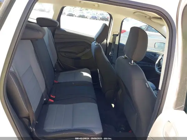 1FMCU0F70JUA39165 2018 FORD ESCAPE - Image 8