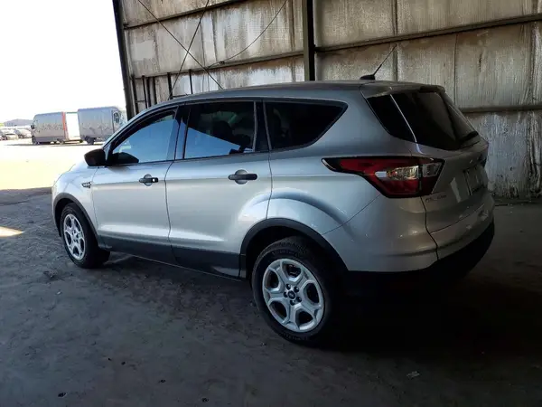 1FMCU0F70JUA72263 2018 FORD ESCAPE - Image 2