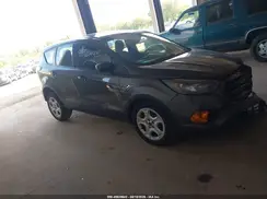 1FMCU0F70JUB55868 2018 FORD ESCAPE