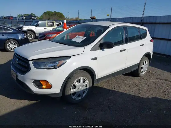 1FMCU0F70JUB72573 2018 FORD ESCAPE - Image 2