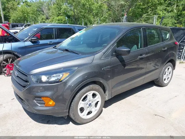 1FMCU0F70JUC07466 2018 FORD ESCAPE - Image 2