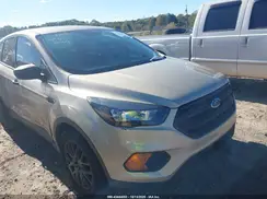 1FMCU0F70JUC27040 2018 FORD ESCAPE