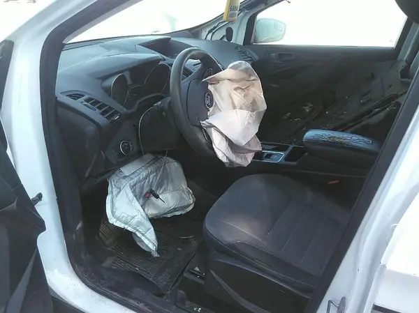 1FMCU0F70JUC64881 2018 FORD ESCAPE - Image 2