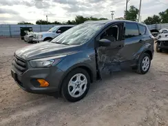 1FMCU0F70JUC75699 2018 FORD ESCAPE