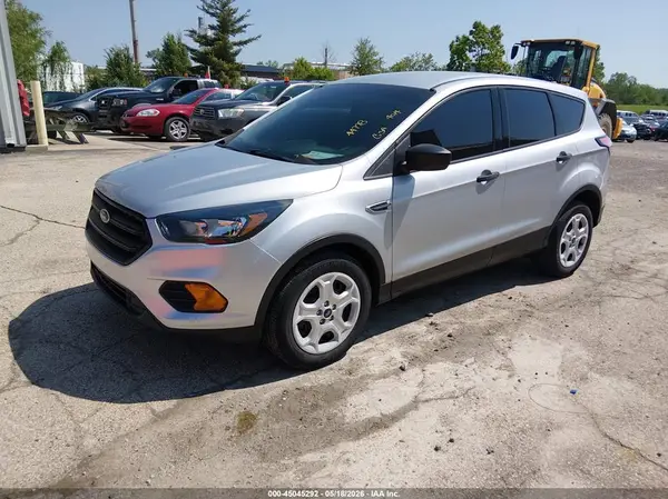 1FMCU0F70JUD08393 2018 FORD ESCAPE - Image 2