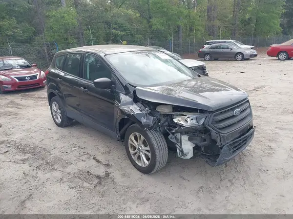 1FMCU0F70KUA10816 2019 FORD ESCAPE - Image 1