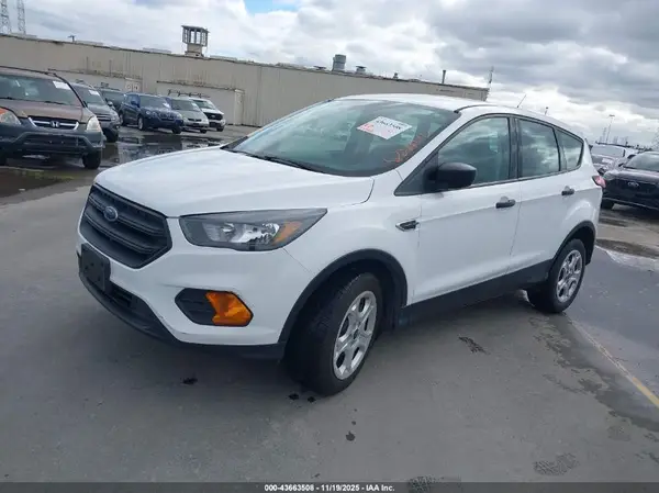 1FMCU0F70KUB62076 2019 FORD ESCAPE - Image 2
