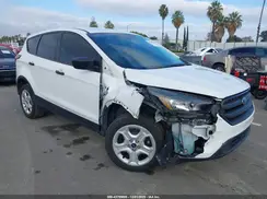 1FMCU0F70KUB62272 2019 FORD ESCAPE