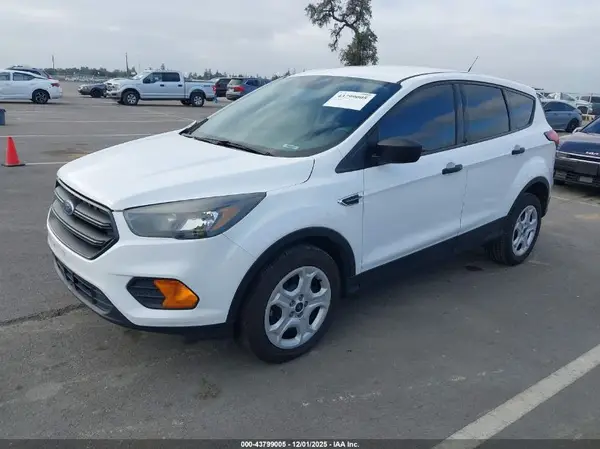 1FMCU0F70KUB62272 2019 FORD ESCAPE - Image 2