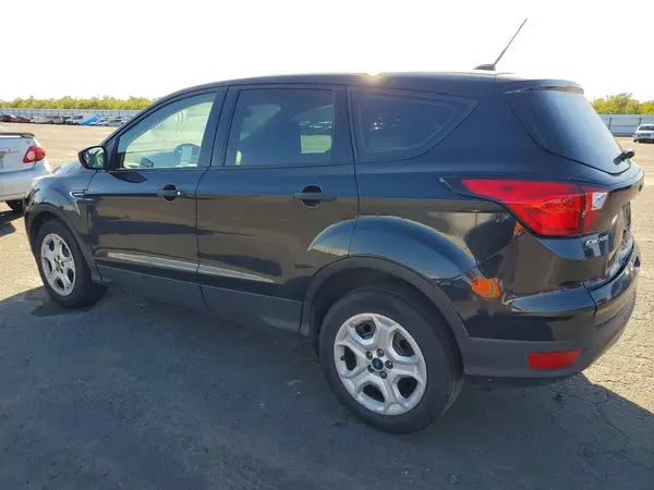 1FMCU0F70KUB63065 2019 FORD ESCAPE - Image 2