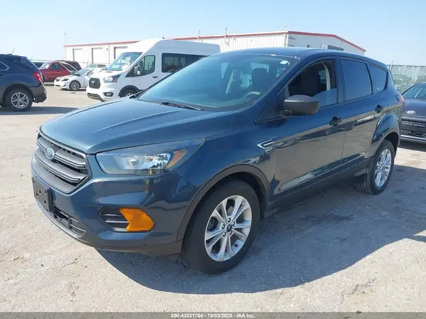 1FMCU0F70KUB78181 2019 FORD ESCAPE - Image 2