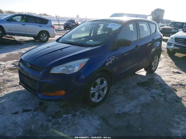 1FMCU0F71GUA05504 2016 FORD ESCAPE - Image 2