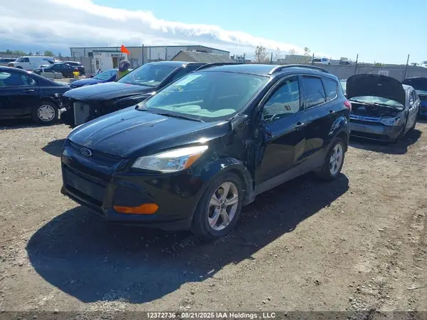 1FMCU0F71GUA15594 2016 FORD ESCAPE - Image 2