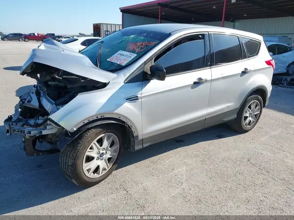 1FMCU0F71GUA38695 2016 FORD ESCAPE - Image 2