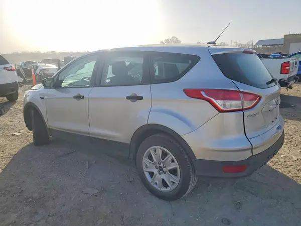1FMCU0F71GUA43217 2016 FORD ESCAPE - Image 2