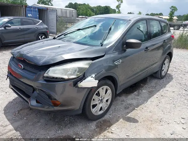 1FMCU0F71GUA90537 2016 FORD ESCAPE - Image 2