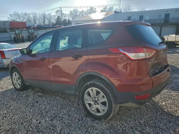1FMCU0F71GUB05425 2016 FORD ESCAPE - Image 2