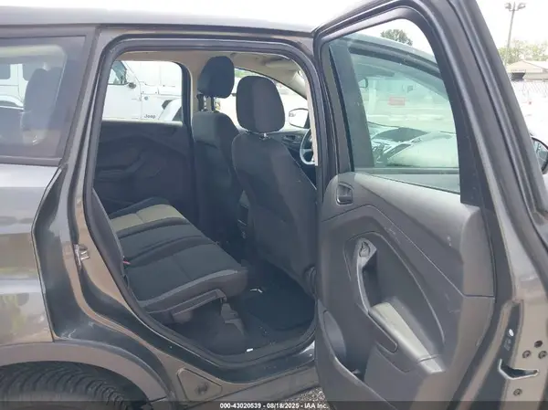 1FMCU0F71GUB20667 2016 FORD ESCAPE - Image 8