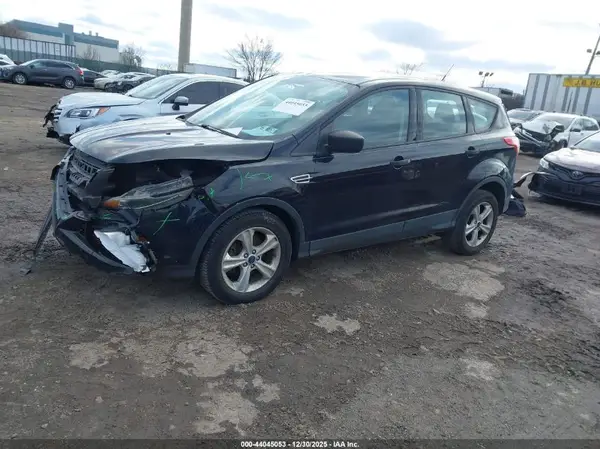 1FMCU0F71GUB29188 2016 FORD ESCAPE - Image 2