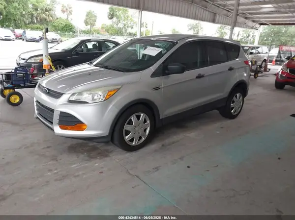 1FMCU0F71GUB30888 2016 FORD ESCAPE - Image 2