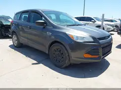 1FMCU0F71GUB46945 2016 FORD ESCAPE