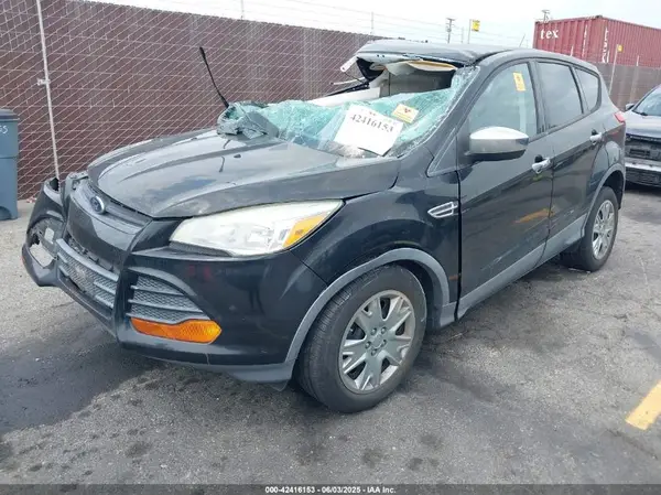 1FMCU0F71GUB84563 2016 FORD ESCAPE - Image 2