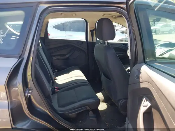 1FMCU0F71GUC16315 2016 FORD ESCAPE - Image 8