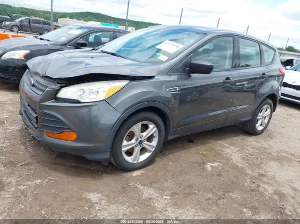 1FMCU0F71GUC27914 2016 FORD ESCAPE - Image 2