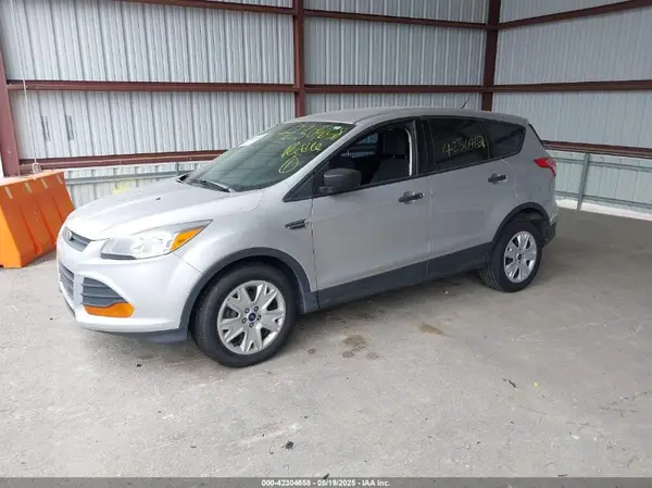 1FMCU0F71GUC42171 2016 FORD ESCAPE - Image 2
