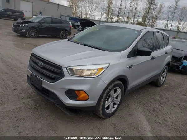 1FMCU0F71HUA43929 2017 FORD ESCAPE - Image 2